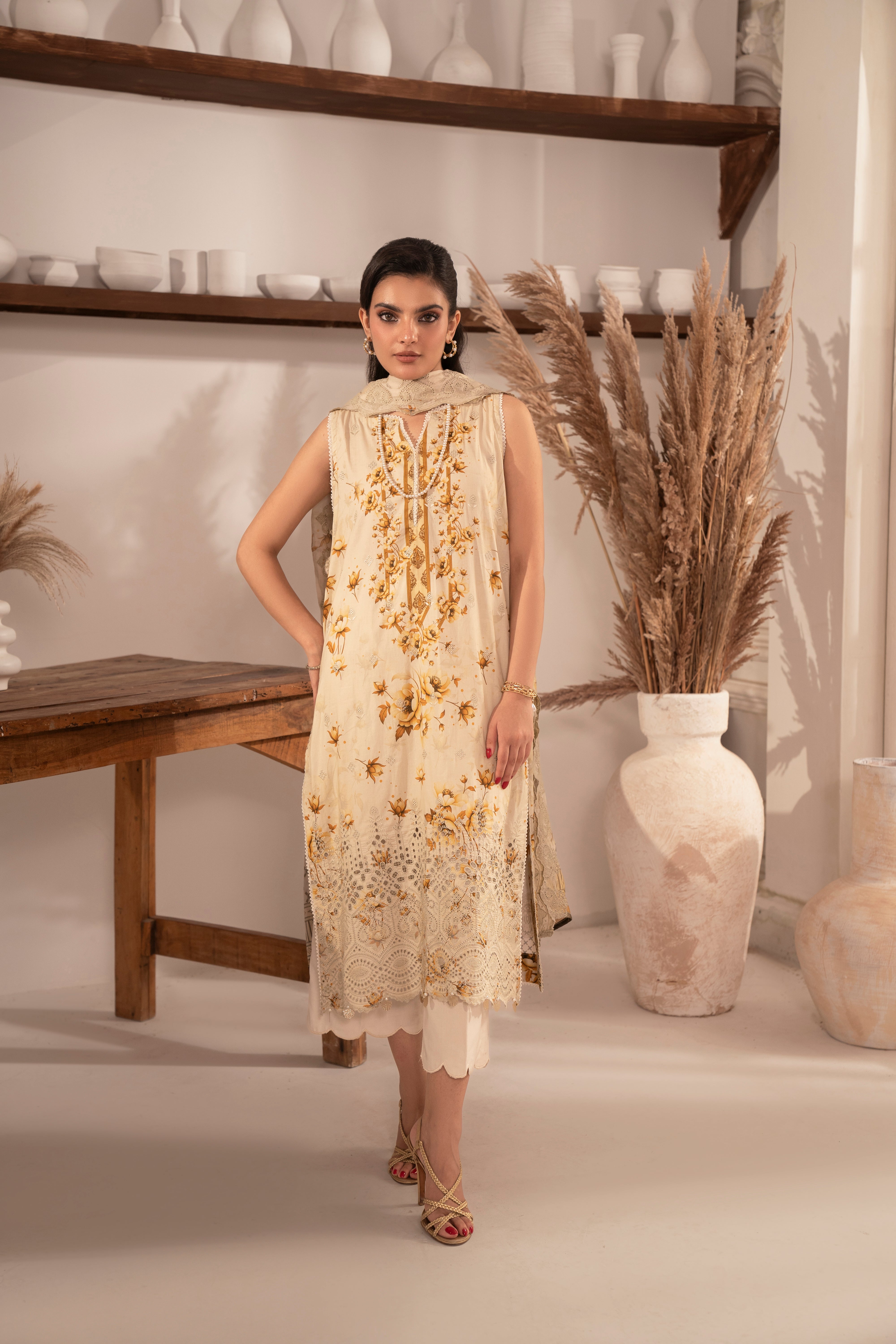 D731- Collection Embroidered