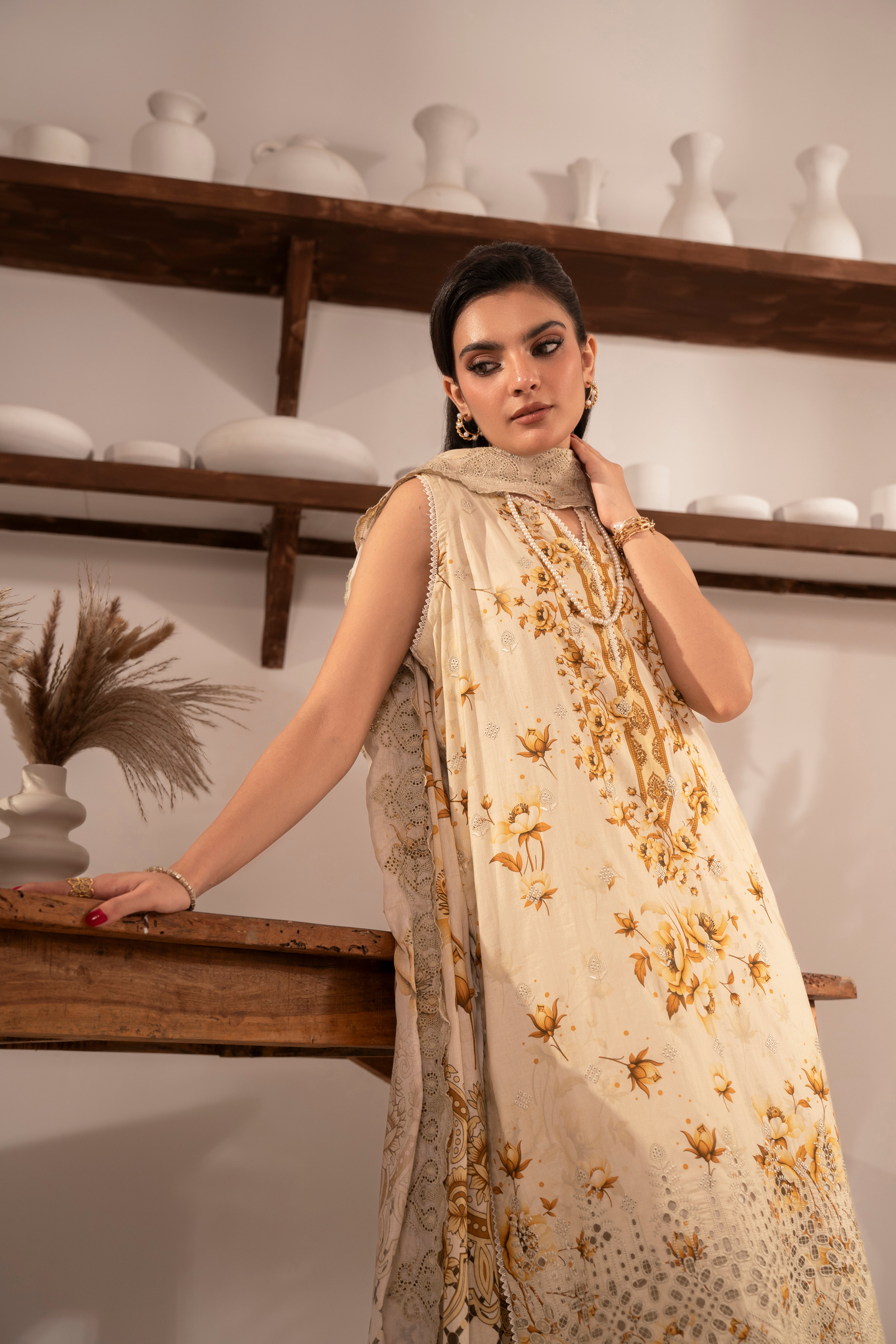 D731- Collection Embroidered