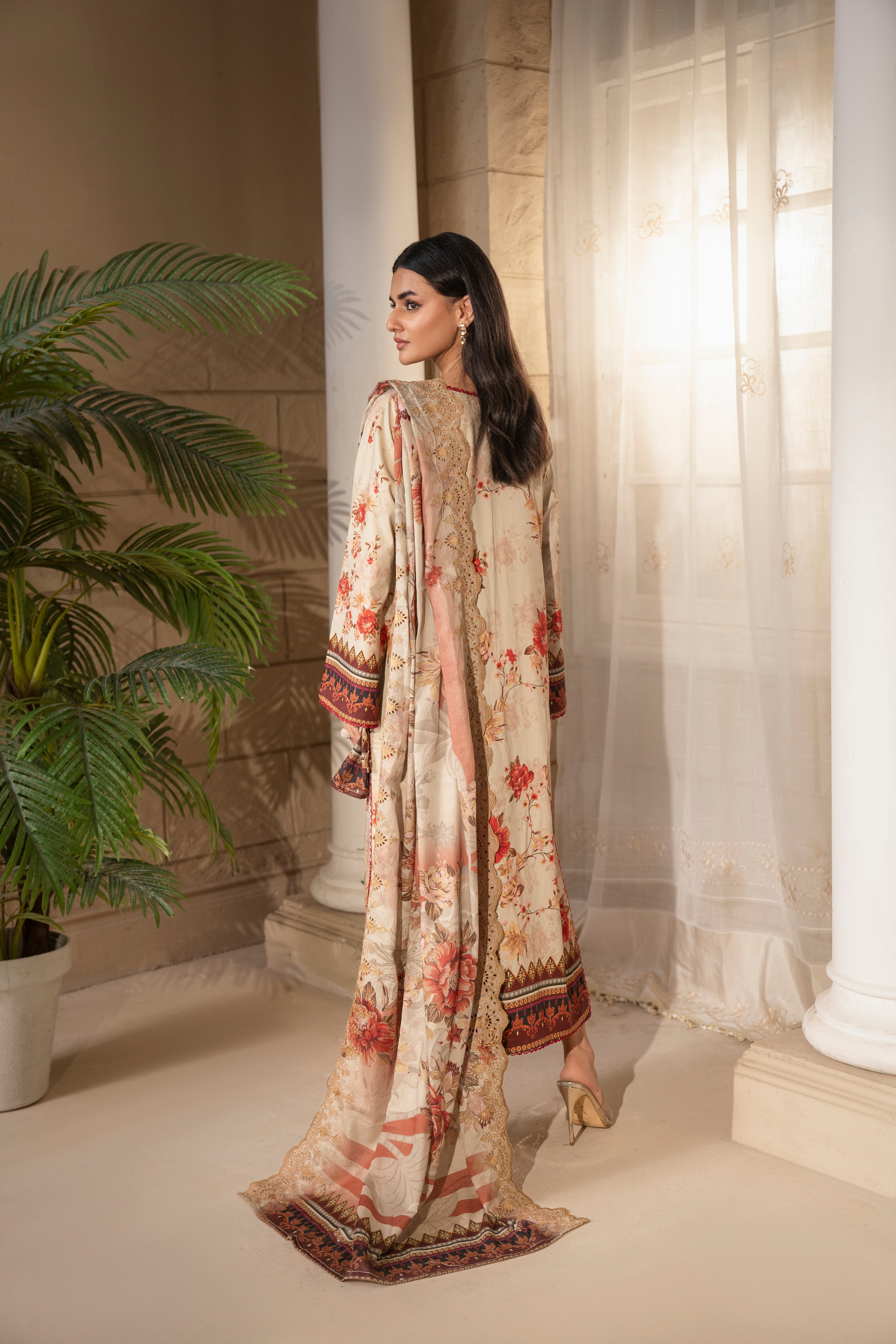 D736- Collection Embroidered
