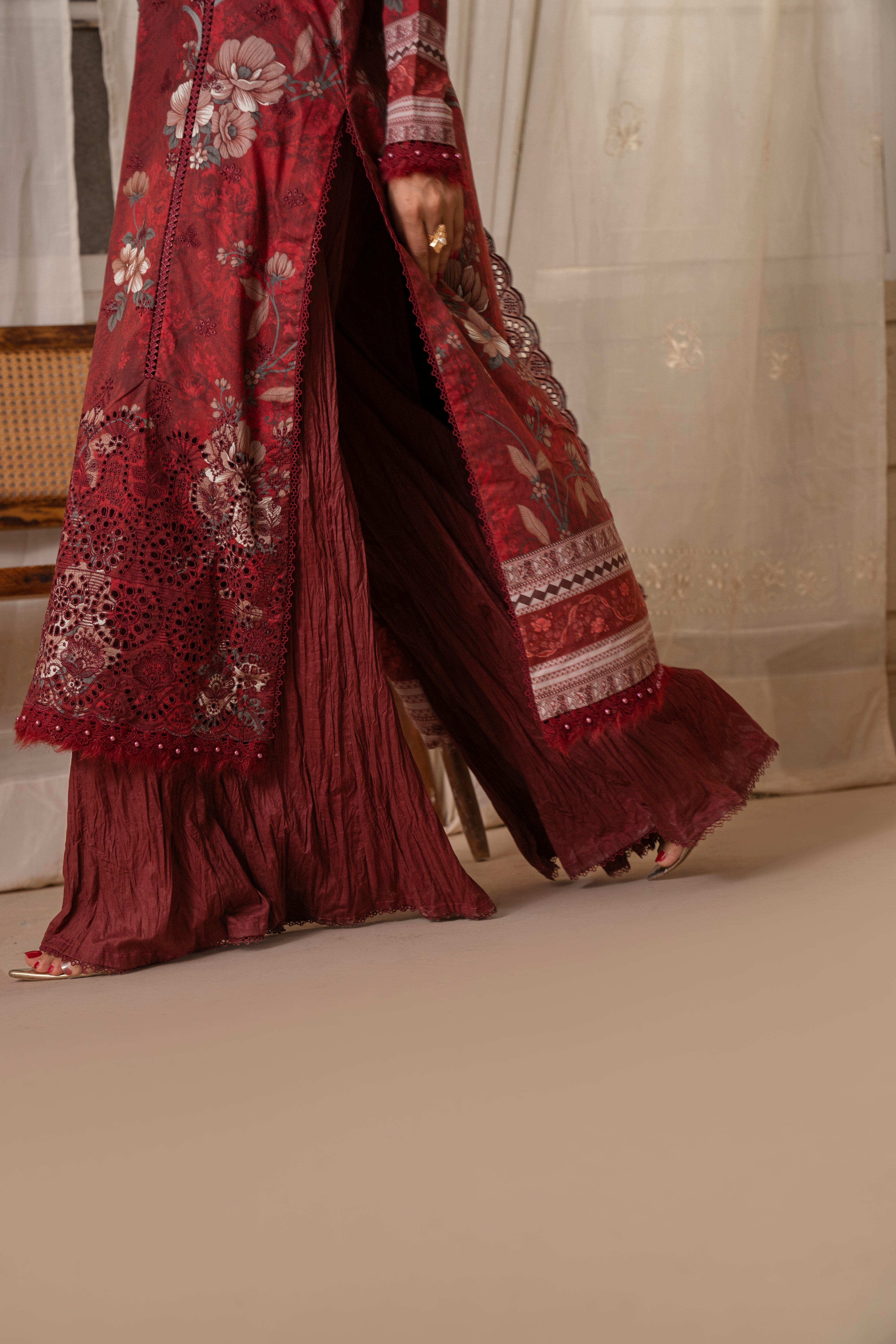 D734 - Collection Embroidered