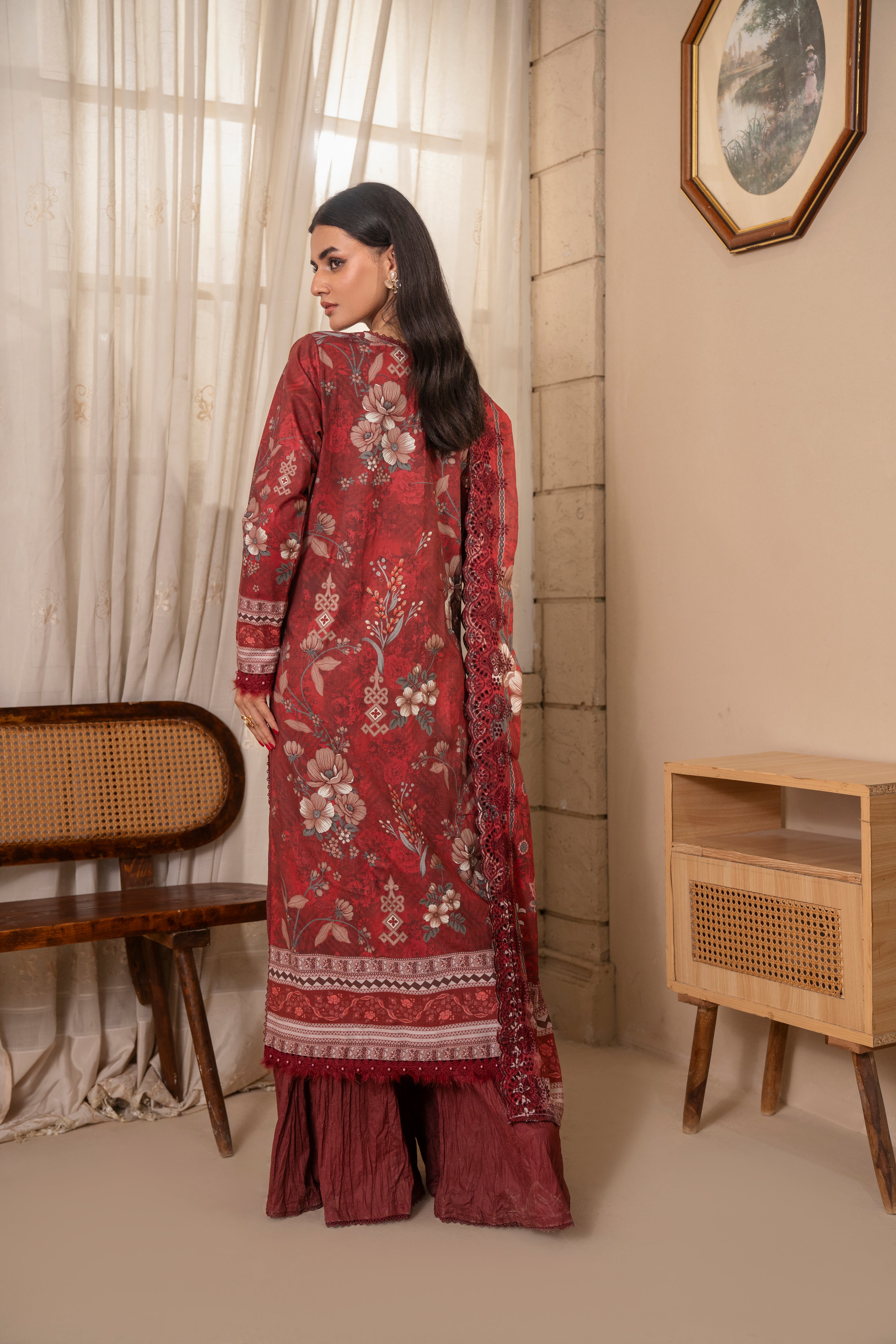 D734 - Collection Embroidered