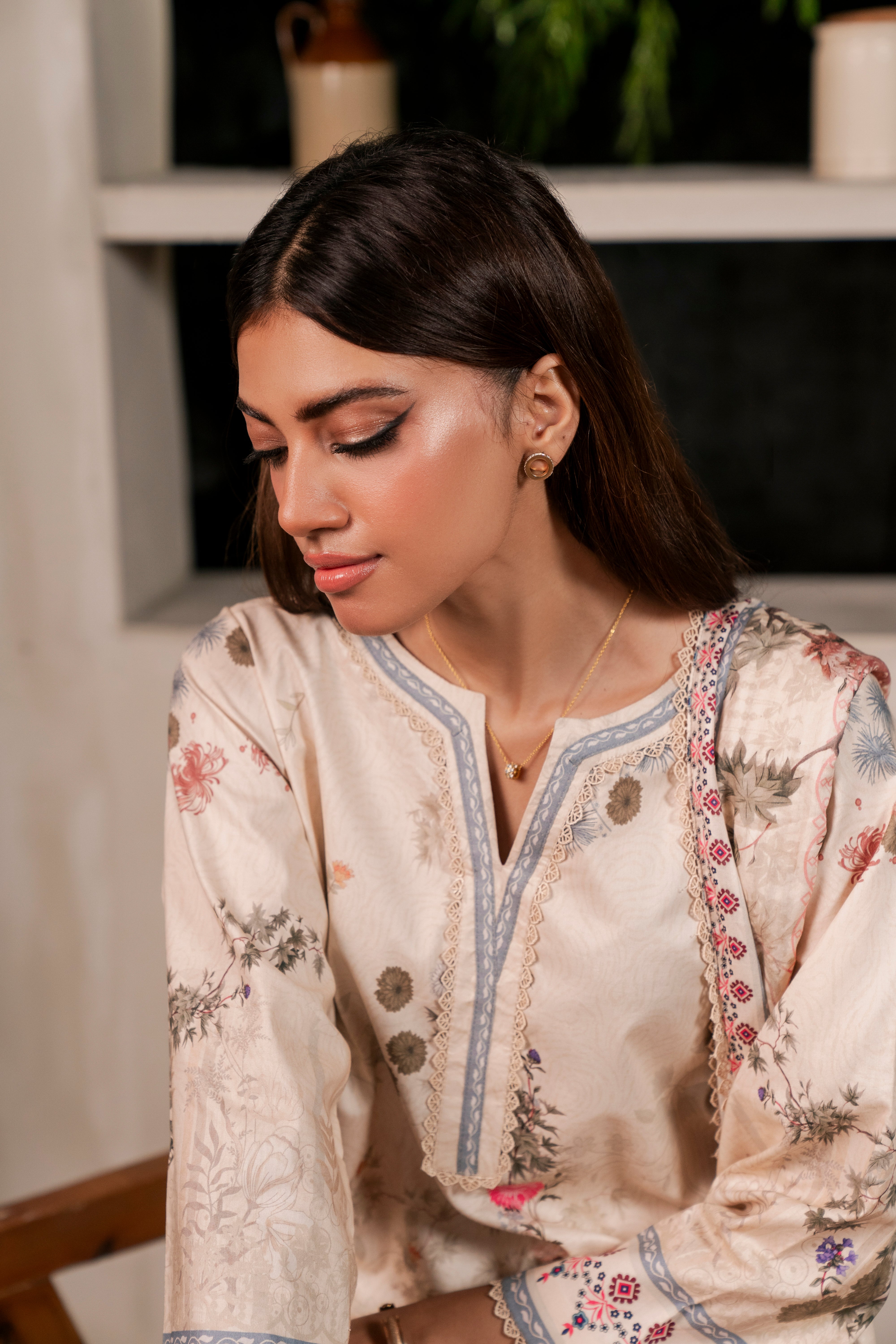 Resham Unstitched Cambric 3 Pcs Printed Suit D751